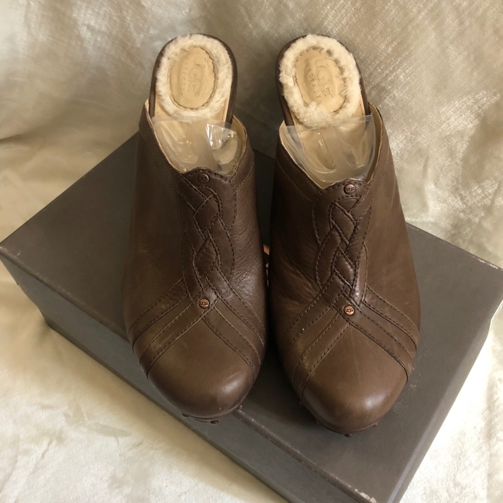 UGG Wedges